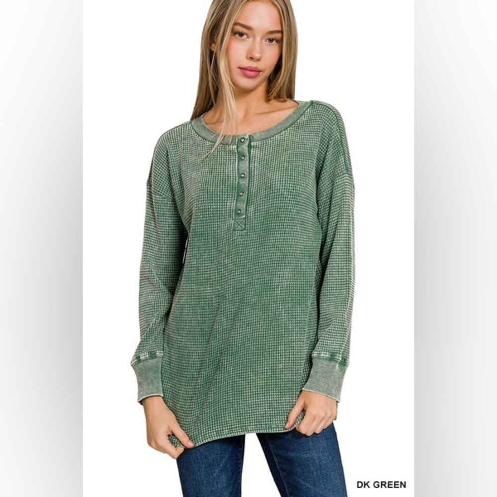 NWOT Zenana Washed Baby Waffle Henley Neckline Long Sleeve Top
